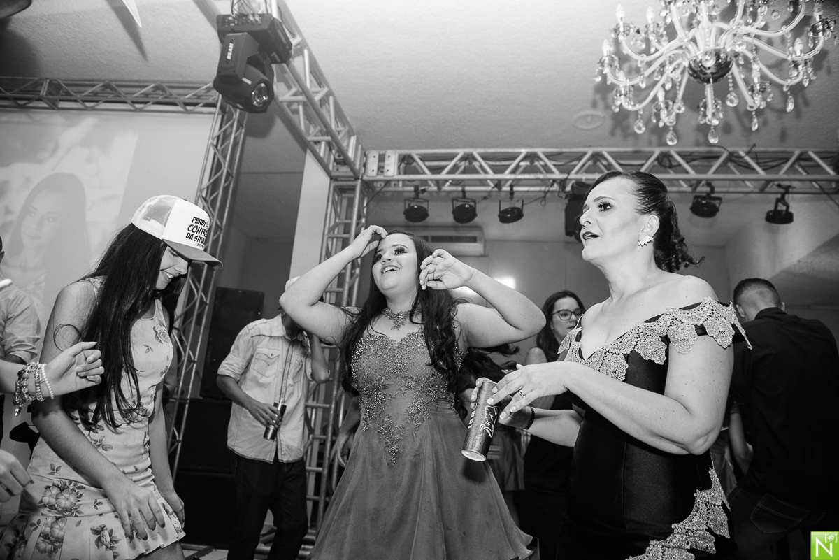 Fotógrafo de 15 anos Maceió Alagoas, Salão de festas Reviver, Buffet: Solange Araújo, Make : Aninha Lyra, Decorador: Junior Lisboa, Dj Léo & Delanie , Buffet e Salão: Coma Bem Maceió-alagoasm Decoração Junior Lisboa, Banda Márcia Fernanda, Super Laser, Ba