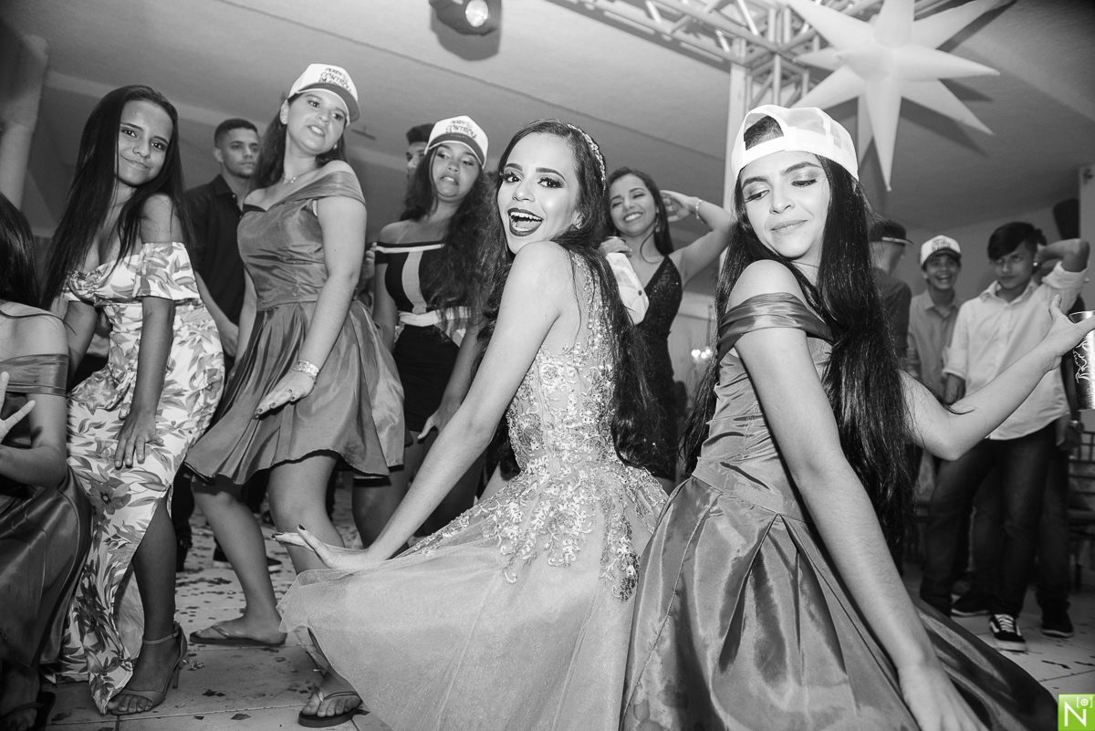 Fotógrafo de 15 anos Maceió Alagoas, Salão de festas Reviver, Buffet: Solange Araújo, Make : Aninha Lyra, Decorador: Junior Lisboa, Dj Léo & Delanie , Buffet e Salão: Coma Bem Maceió-alagoasm Decoração Junior Lisboa, Banda Márcia Fernanda, Super Laser, Ba