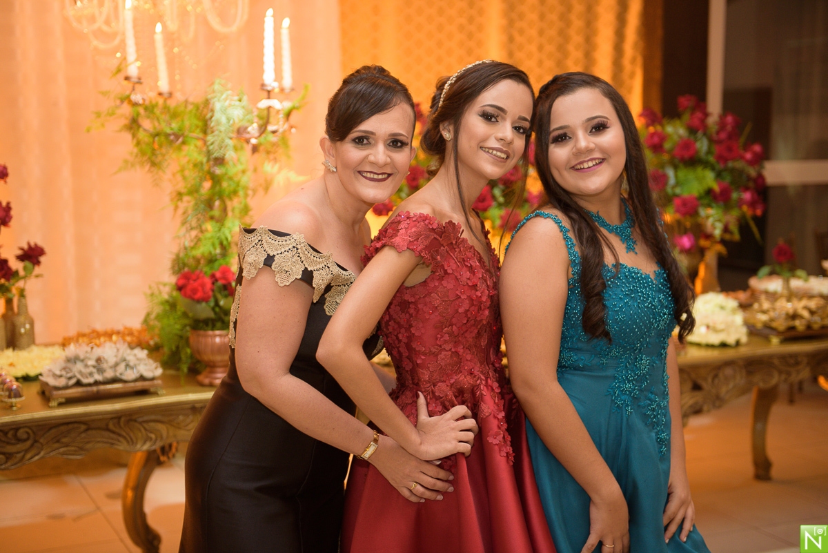 Fotógrafo de 15 anos Maceió Alagoas, Salão de festas Reviver, Buffet: Solange Araújo, Make : Aninha Lyra, Decorador: Junior Lisboa, Dj Léo & Delanie , Buffet e Salão: Coma Bem Maceió-alagoasm Decoração Junior Lisboa, Banda Márcia Fernanda, Super Laser, Ba