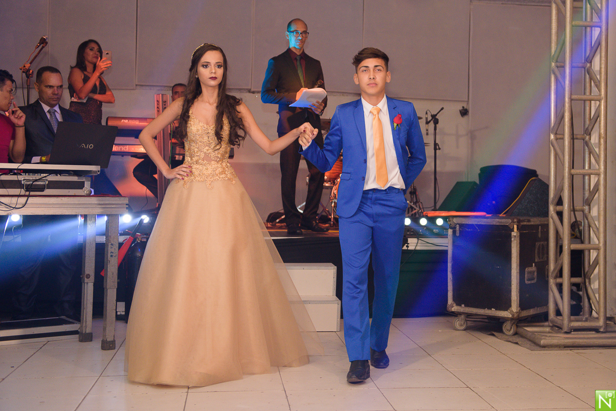 Fotógrafo de 15 anos Maceió Alagoas, Salão de festas Reviver, Buffet: Solange Araújo, Make : Aninha Lyra, Decorador: Junior Lisboa, Dj Léo & Delanie , Buffet e Salão: Coma Bem Maceió-alagoasm Decoração Junior Lisboa, Banda Márcia Fernanda, Super Laser, Ba