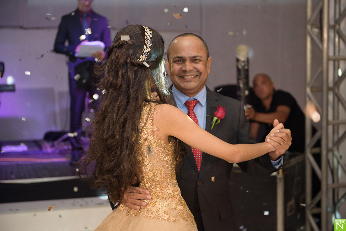 Fotógrafo de 15 anos Maceió Alagoas, Salão de festas Reviver, Buffet: Solange Araújo, Make : Aninha Lyra, Decorador: Junior Lisboa, Dj Léo & Delanie , Buffet e Salão: Coma Bem Maceió-alagoasm Decoração Junior Lisboa, Banda Márcia Fernanda, Super Laser, Ba