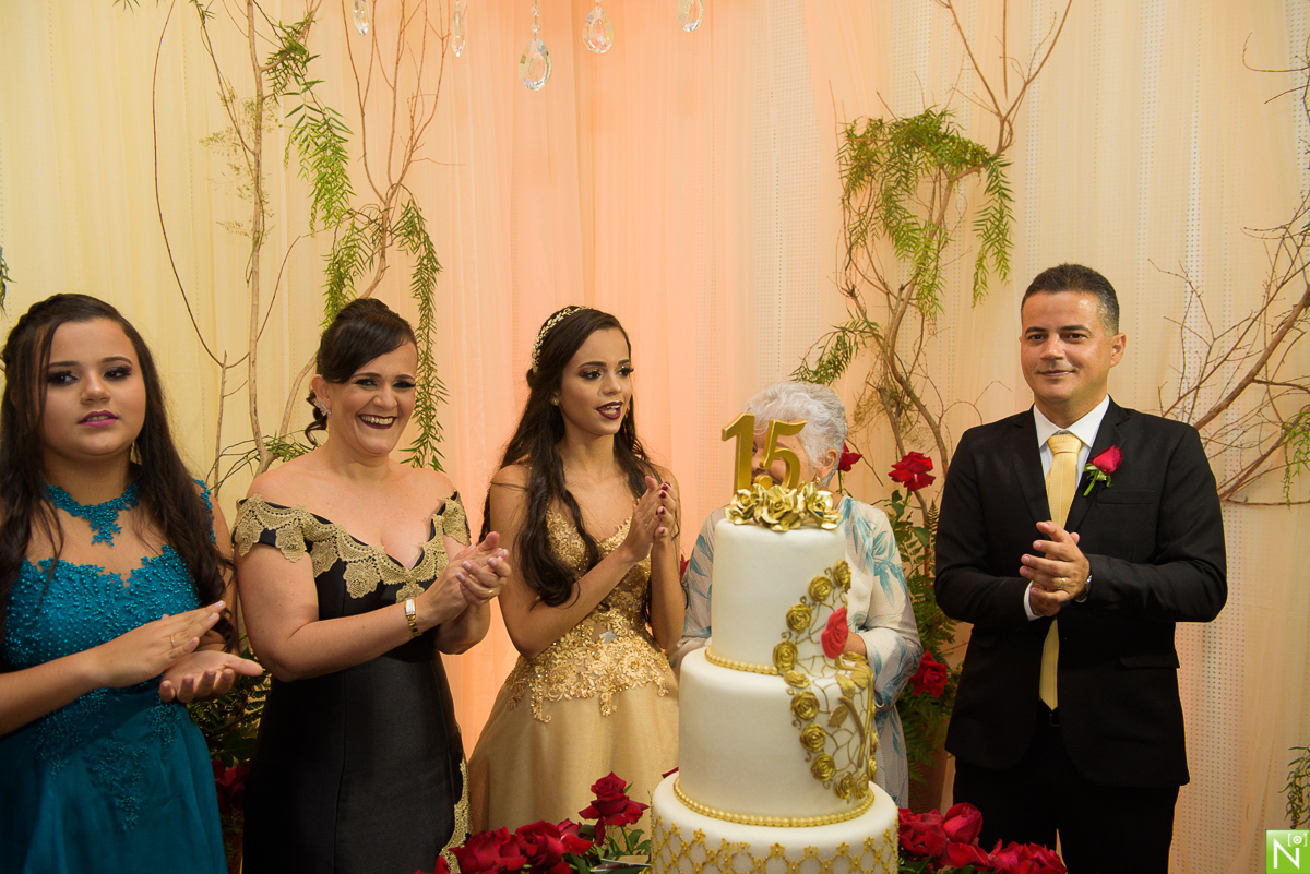 Fotógrafo de 15 anos Maceió Alagoas, Salão de festas Reviver, Buffet: Solange Araújo, Make : Aninha Lyra, Decorador: Junior Lisboa, Dj Léo & Delanie , Buffet e Salão: Coma Bem Maceió-alagoasm Decoração Junior Lisboa, Banda Márcia Fernanda, Super Laser, Ba