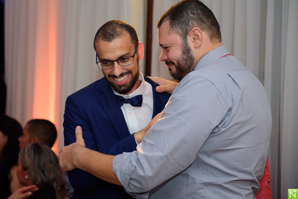 Cerimonia e Recepção: Picui, Wgoumert, Buffet Wgoumert, Arrazo Noivas, Banda: Som de Vinil mcz, DJ: Saulo Richard, Make e Hair: Aninha Lyra, 
Traje noivo: Vert Rouge Sophistige, Fotógrafo de casamento Al,
