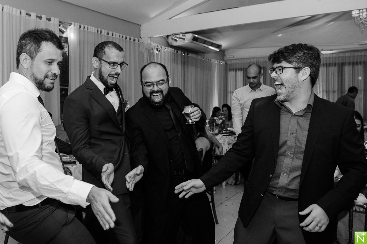 Cerimonia e Recepção: Picui, Wgoumert, Buffet Wgoumert, Arrazo Noivas, Banda: Som de Vinil mcz, DJ: Saulo Richard, Make e Hair: Aninha Lyra, 
Traje noivo: Vert Rouge Sophistige, Fotógrafo de casamento Al,
