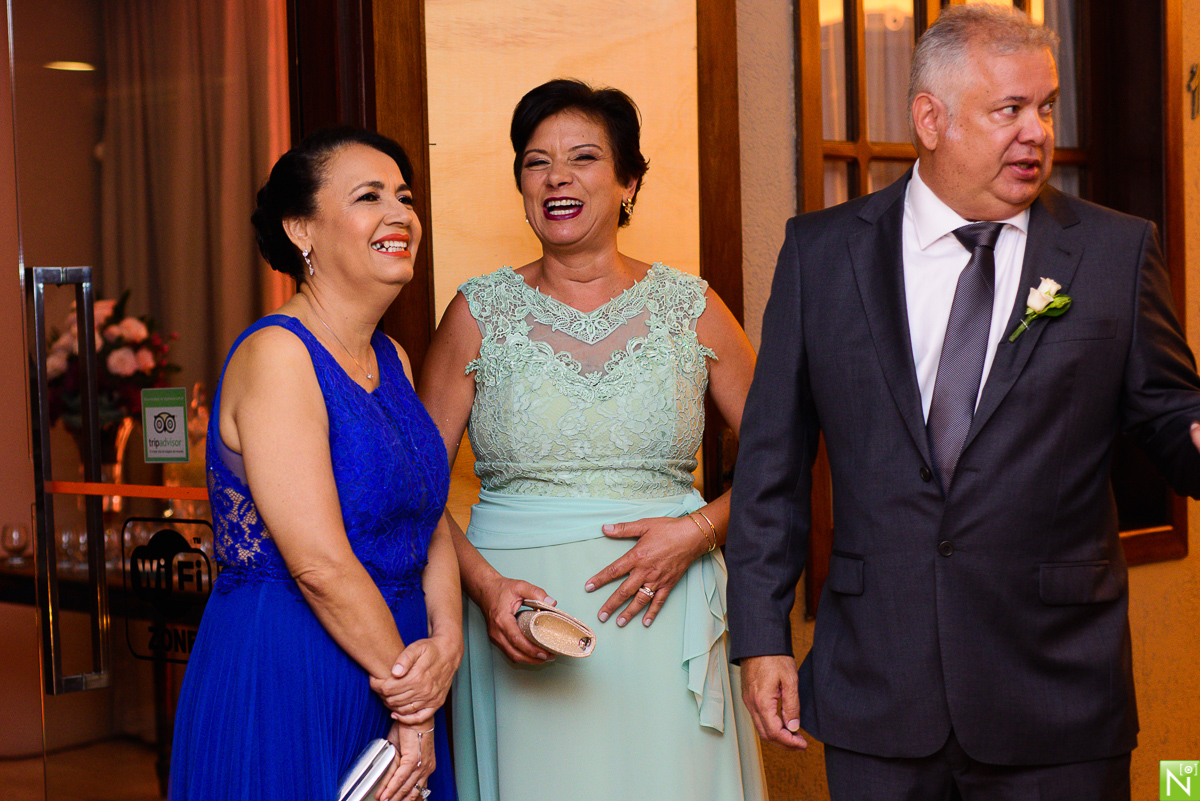 Cerimonia e Recepção: Picui, Wgoumert, Buffet Wgoumert, Arrazo Noivas, Banda: Som de Vinil mcz, DJ: Saulo Richard, Make e Hair: Aninha Lyra, 
Traje noivo: Vert Rouge Sophistige, Fotógrafo de casamento Al,
