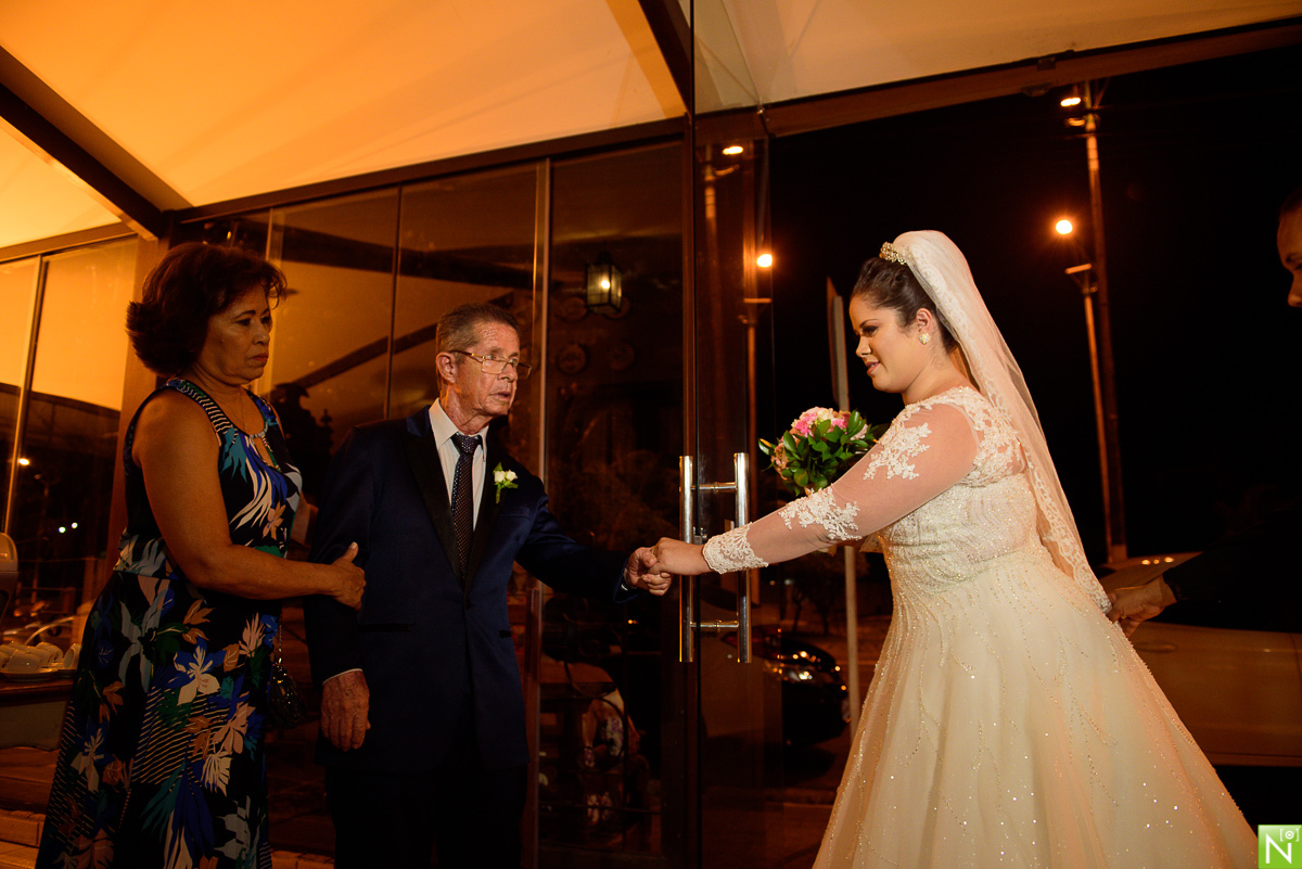 Cerimonia e Recepção: Picui, Wgoumert, Buffet Wgoumert, Arrazo Noivas, Banda: Som de Vinil mcz, DJ: Saulo Richard, Make e Hair: Aninha Lyra, 
Traje noivo: Vert Rouge Sophistige, Fotógrafo de casamento Al,
