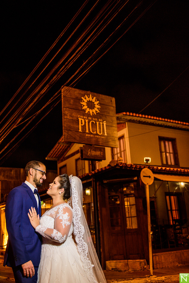 Cerimonia e Recepção: Picui, Wgoumert, Buffet Wgoumert, Arrazo Noivas, Banda: Som de Vinil mcz, DJ: Saulo Richard, Make e Hair: Aninha Lyra, 
Traje noivo: Vert Rouge Sophistige, Fotógrafo de casamento Al,
