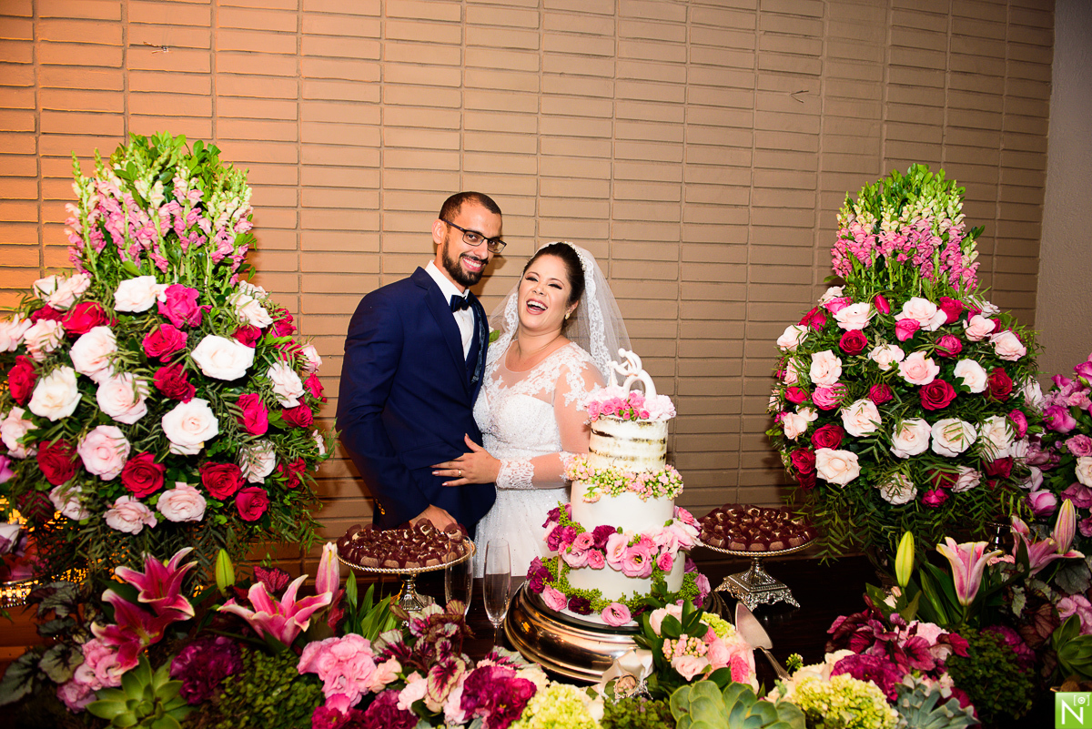 Cerimonia e Recepção: Picui, Wgoumert, Buffet Wgoumert, Arrazo Noivas, Banda: Som de Vinil mcz, DJ: Saulo Richard, Make e Hair: Aninha Lyra, 
Traje noivo: Vert Rouge Sophistige, Fotógrafo de casamento Al,
