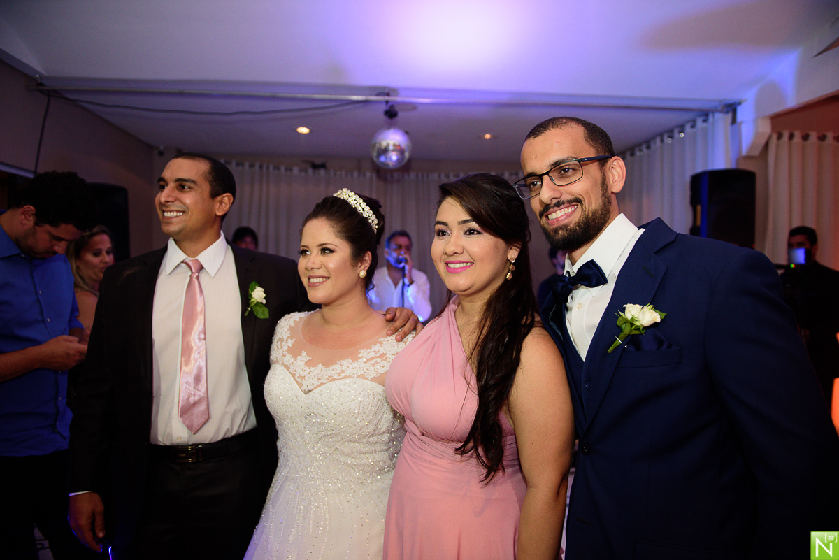 Cerimonia e Recepção: Picui, Wgoumert, Buffet Wgoumert, Arrazo Noivas, Banda: Som de Vinil mcz, DJ: Saulo Richard, Make e Hair: Aninha Lyra, 
Traje noivo: Vert Rouge Sophistige, Fotógrafo de casamento Al,
