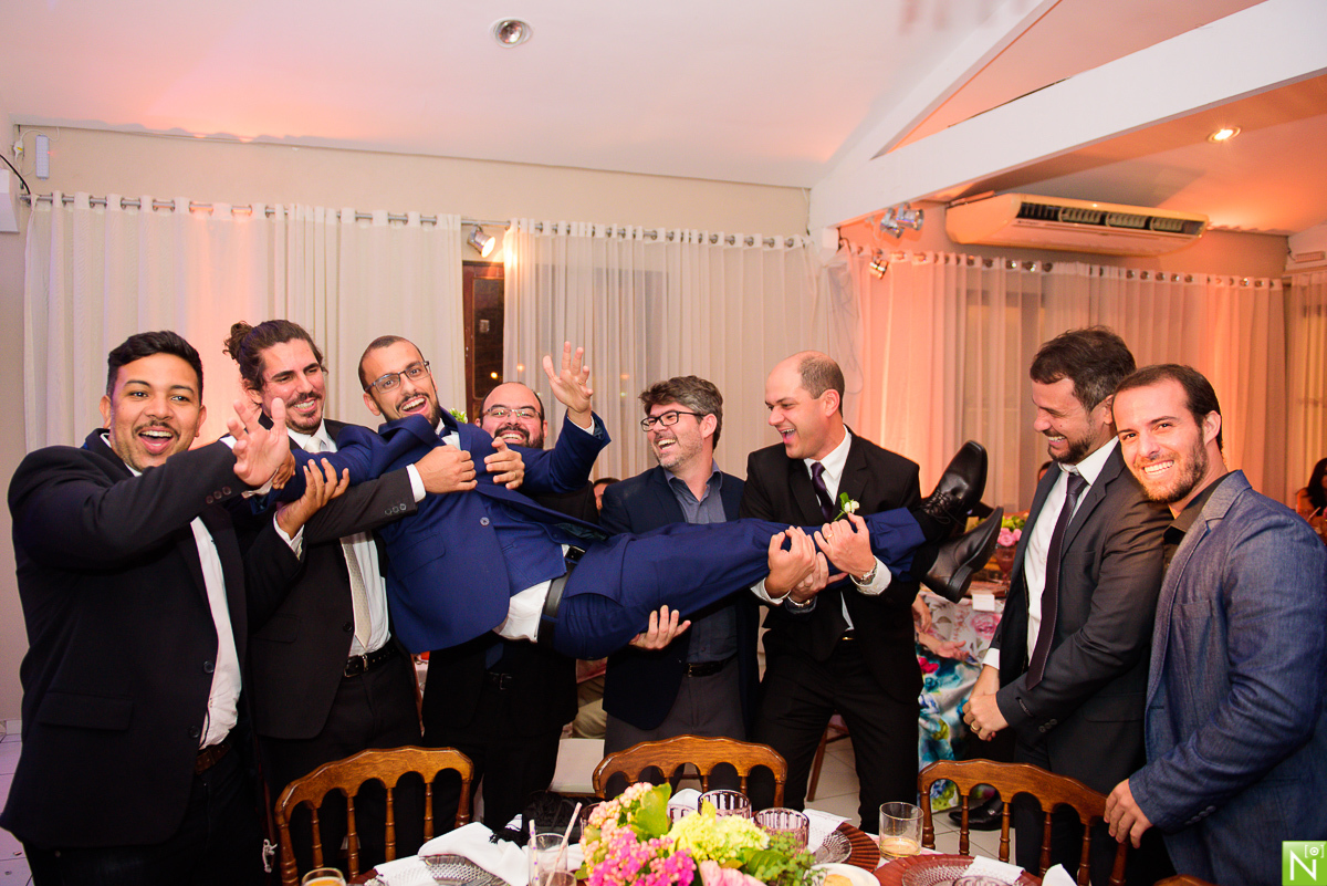 Cerimonia e Recepção: Picui, Wgoumert, Buffet Wgoumert, Arrazo Noivas, Banda: Som de Vinil mcz, DJ: Saulo Richard, Make e Hair: Aninha Lyra, 
Traje noivo: Vert Rouge Sophistige, Fotógrafo de casamento Al,
