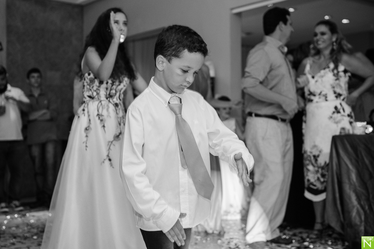 Cerimonia e Recepção: Picui, Wgoumert, Buffet Wgoumert, Arrazo Noivas, Banda: Som de Vinil mcz, DJ: Saulo Richard, Make e Hair: Aninha Lyra, 
Traje noivo: Vert Rouge Sophistige, Fotógrafo de casamento Al,
