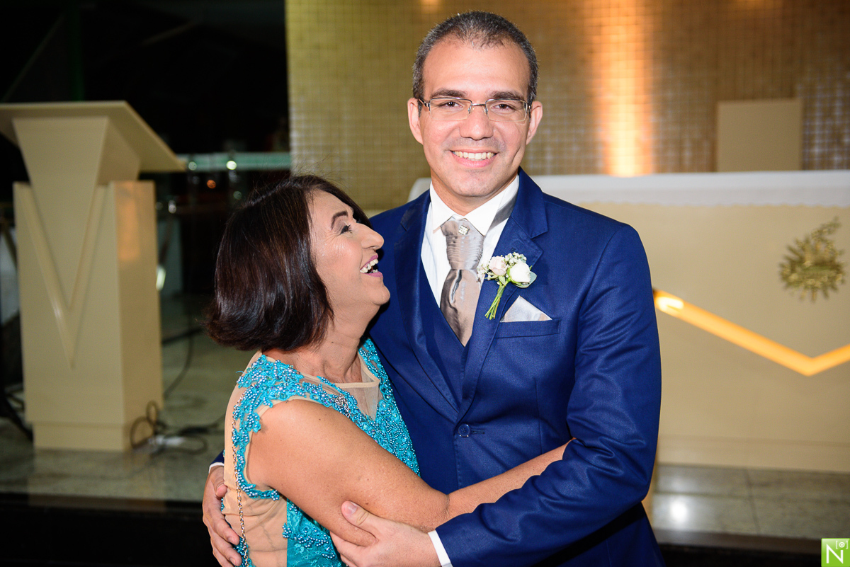 Fotógrafo de casamento Al, Igreja Santa Catarina de Labouré, Recepção e Buffet: Sabatelli, Manu Toledo, Paulo Lemer, Make Luana Souza, Hair Janaína Cabelos, Alfa Cerimonial, Vert  Rouge, DJ Alan Dias, Decoração Aline Chaves, Joseane bem Casados, Bolo Deli