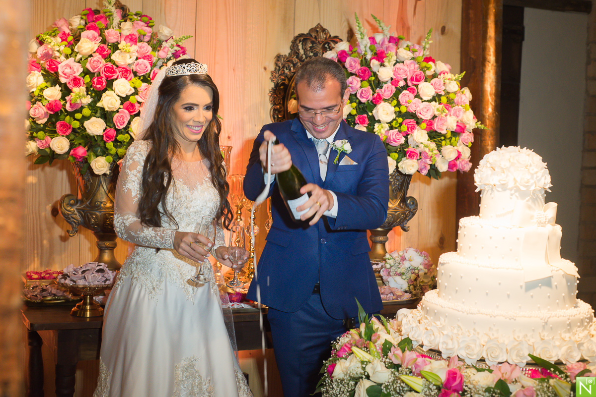 Fotógrafo de casamento Al, Igreja Santa Catarina de Labouré, Recepção e Buffet: Sabatelli, Manu Toledo, Paulo Lemer, Make Luana Souza, Hair Janaína Cabelos, Alfa Cerimonial, Vert  Rouge, DJ Alan Dias, Decoração Aline Chaves, Joseane bem Casados, Bolo Deli