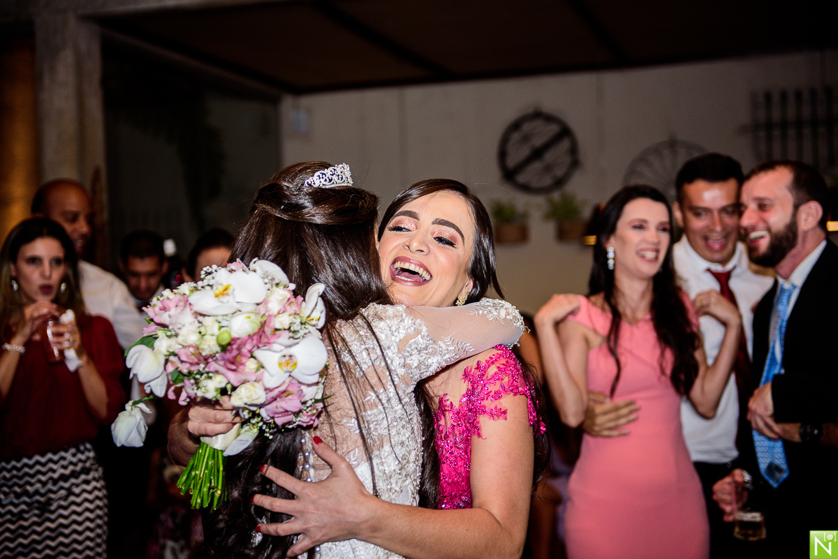 Fotógrafo de casamento Al, Igreja Santa Catarina de Labouré, Recepção e Buffet: Sabatelli, Manu Toledo, Paulo Lemer, Make Luana Souza, Hair Janaína Cabelos, Alfa Cerimonial, Vert  Rouge, DJ Alan Dias, Decoração Aline Chaves, Joseane bem Casados, Bolo Deli