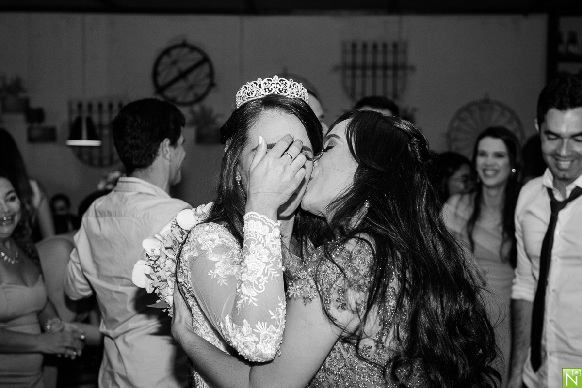 Fotógrafo de casamento Al, Igreja Santa Catarina de Labouré, Recepção e Buffet: Sabatelli, Manu Toledo, Paulo Lemer, Make Luana Souza, Hair Janaína Cabelos, Alfa Cerimonial, Vert  Rouge, DJ Alan Dias, Decoração Aline Chaves, Joseane bem Casados, Bolo Deli