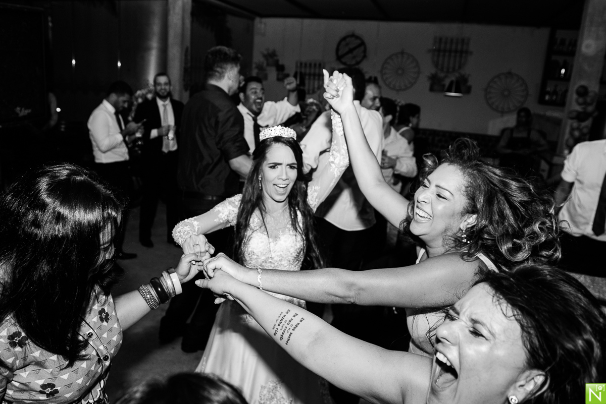 Fotógrafo de casamento Al, Igreja Santa Catarina de Labouré, Recepção e Buffet: Sabatelli, Manu Toledo, Paulo Lemer, Make Luana Souza, Hair Janaína Cabelos, Alfa Cerimonial, Vert  Rouge, DJ Alan Dias, Decoração Aline Chaves, Joseane bem Casados, Bolo Deli