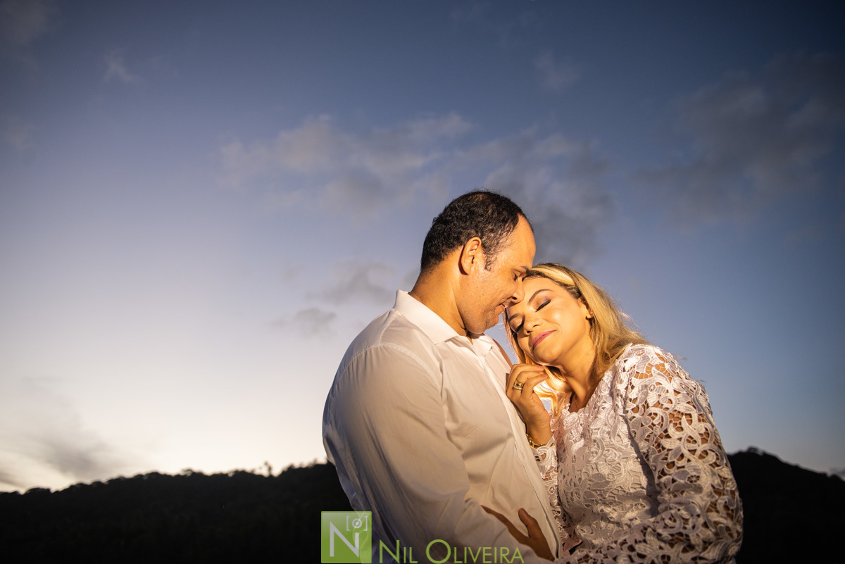 Sitio Lagoa Doce, Make Thays Damasio, Um detalhe, um olhar, um sorriso, local, vestido, maquiagem e o seu par perfeito, tudo tem que estar sincronizado, para momentos únicos a fotografia é tudo.