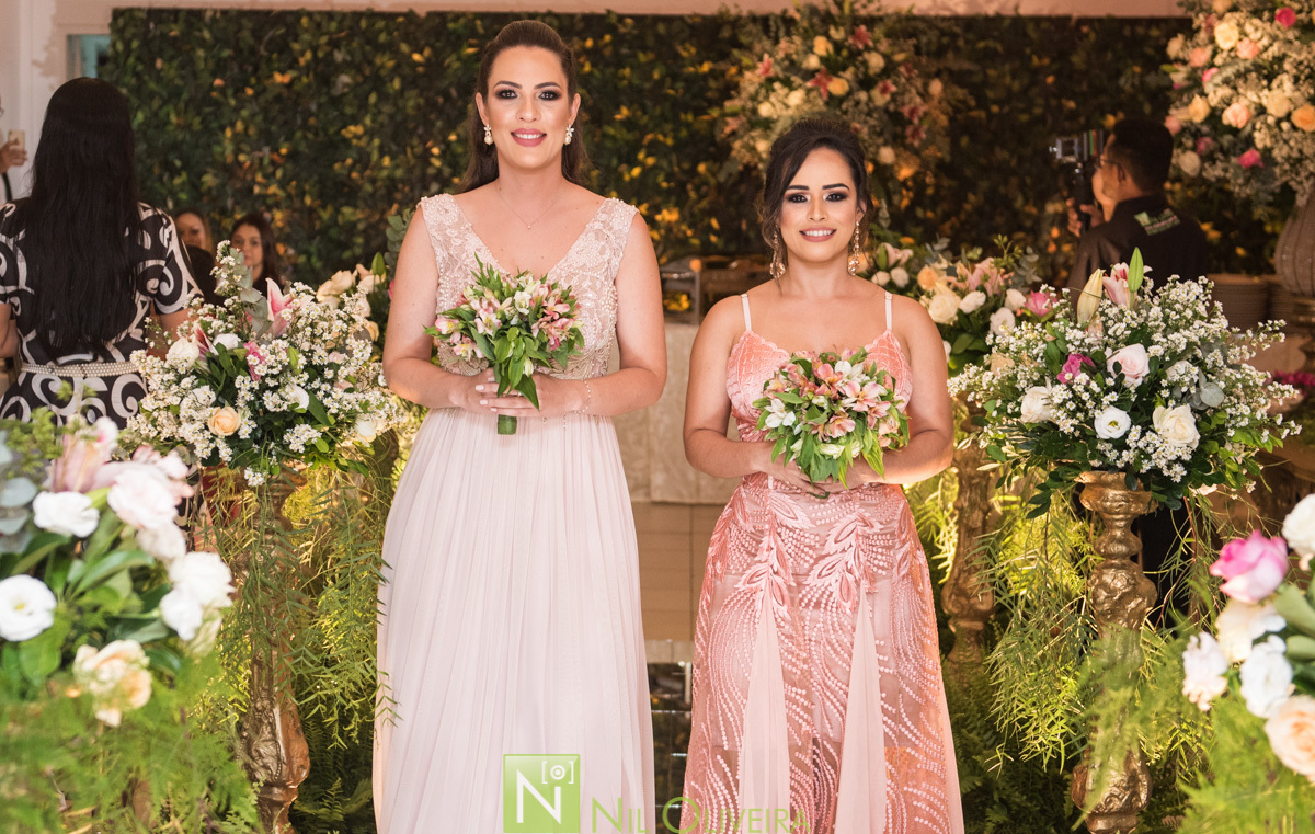 Cerimônia e recepção na Igreja Batista El Shaddai, Lili Lemos Cerimonial, Buffet Destak, Make: Thais Damásio, Iluminação Tech Solução, Buffet Destak, Móveis Garrote
Decoradora Nazedy, Vestido Neide Freire, Fotógrafo de casamento Maceió, Fotógrafo Maceió, 