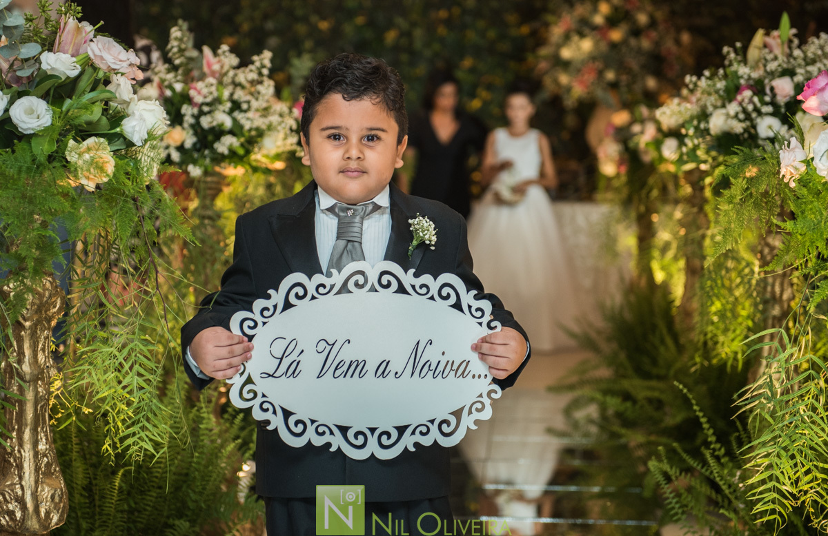 Cerimônia e recepção na Igreja Batista El Shaddai, Lili Lemos Cerimonial, Buffet Destak, Make: Thais Damásio, Iluminação Tech Solução, Buffet Destak, Móveis Garrote
Decoradora Nazedy, Vestido Neide Freire, Fotógrafo de casamento Maceió, Fotógrafo Maceió, 