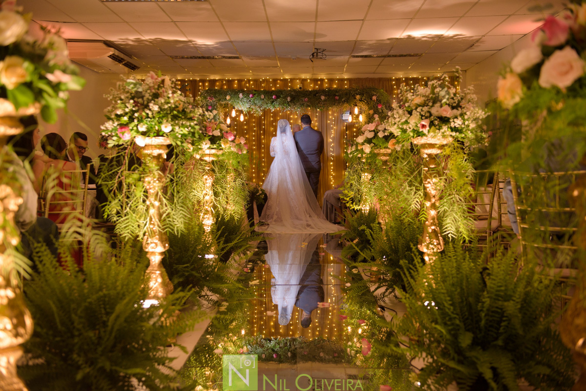 Cerimônia e recepção na Igreja Batista El Shaddai, Lili Lemos Cerimonial, Buffet Destak, Make: Thais Damásio, Iluminação Tech Solução, Buffet Destak, Móveis Garrote
Decoradora Nazedy, Vestido Neide Freire, Fotógrafo de casamento Maceió, Fotógrafo Maceió, 