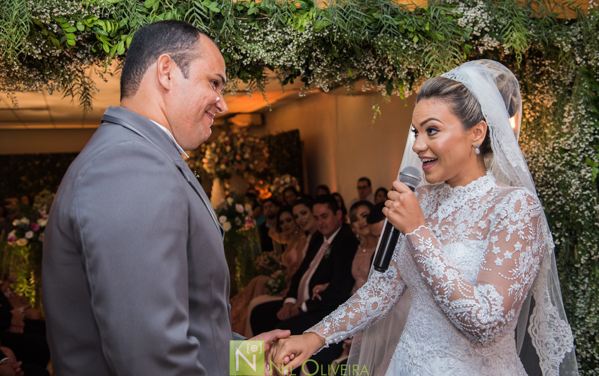 Cerimônia e recepção na Igreja Batista El Shaddai, Lili Lemos Cerimonial, Buffet Destak, Make: Thais Damásio, Iluminação Tech Solução, Buffet Destak, Móveis Garrote
Decoradora Nazedy, Vestido Neide Freire, Fotógrafo de casamento Maceió, Fotógrafo Maceió, 