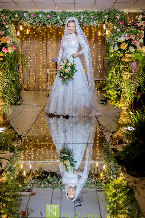 Cerimônia e recepção na Igreja Batista El Shaddai, Lili Lemos Cerimonial, Buffet Destak, Make: Thais Damásio, Iluminação Tech Solução, Buffet Destak, Móveis Garrote
Decoradora Nazedy, Vestido Neide Freire, Fotógrafo de casamento Maceió, Fotógrafo Maceió, 