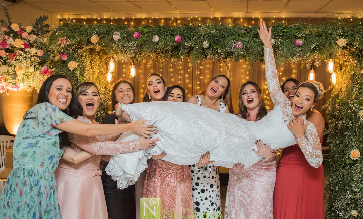 Cerimônia e recepção na Igreja Batista El Shaddai, Lili Lemos Cerimonial, Buffet Destak, Make: Thais Damásio, Iluminação Tech Solução, Buffet Destak, Móveis Garrote
Decoradora Nazedy, Vestido Neide Freire, Fotógrafo de casamento Maceió, Fotógrafo Maceió, 