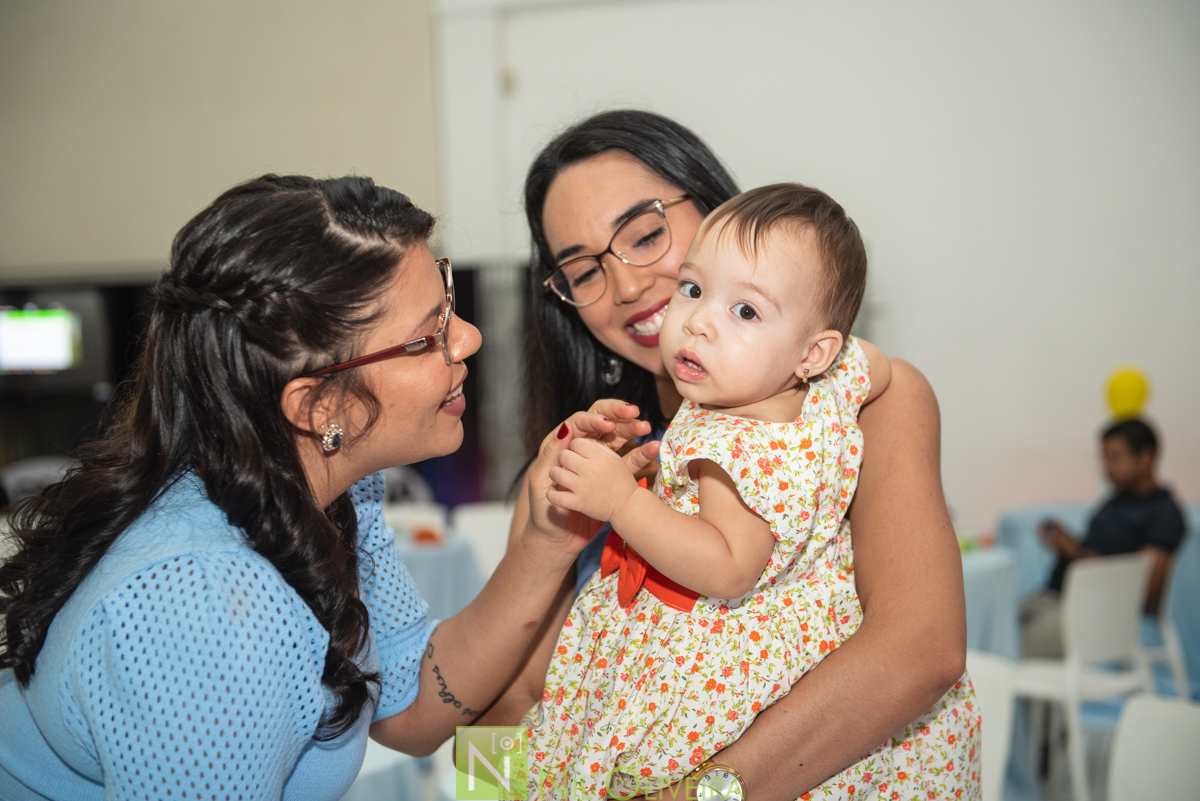 Fotógrafo de aniversário Maceió, Fotógrafo Maceió, salão de festa piroetta, fotos criativas de casamento, fotos criativas pré wedding, trash the dress Maceió, wesley bolos, wesley bolos maceió
