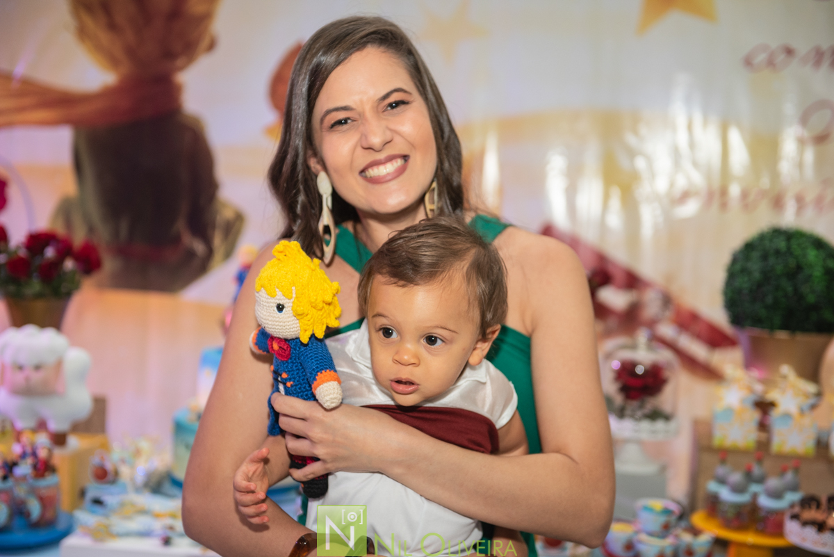 Fotógrafo de aniversário Maceió, Fotógrafo Maceió, salão de festa piroetta, fotos criativas de casamento, fotos criativas pré wedding, trash the dress Maceió, wesley bolos, wesley bolos maceió
