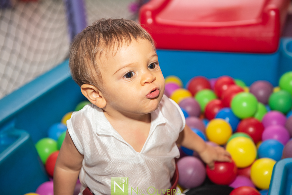 Fotógrafo de aniversário Maceió, Fotógrafo Maceió, salão de festa piroetta, fotos criativas de casamento, fotos criativas pré wedding, trash the dress Maceió, wesley bolos, wesley bolos maceió
