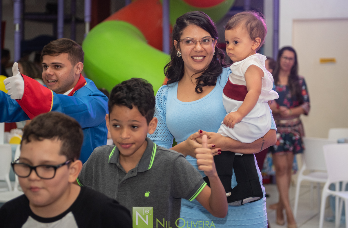 Fotógrafo de aniversário Maceió, Fotógrafo Maceió, salão de festa piroetta, fotos criativas de casamento, fotos criativas pré wedding, trash the dress Maceió, wesley bolos, wesley bolos maceió
