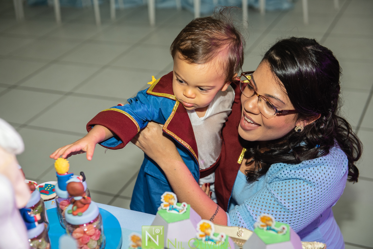 Fotógrafo de aniversário Maceió, Fotógrafo Maceió, salão de festa piroetta, fotos criativas de casamento, fotos criativas pré wedding, trash the dress Maceió, wesley bolos, wesley bolos maceió
