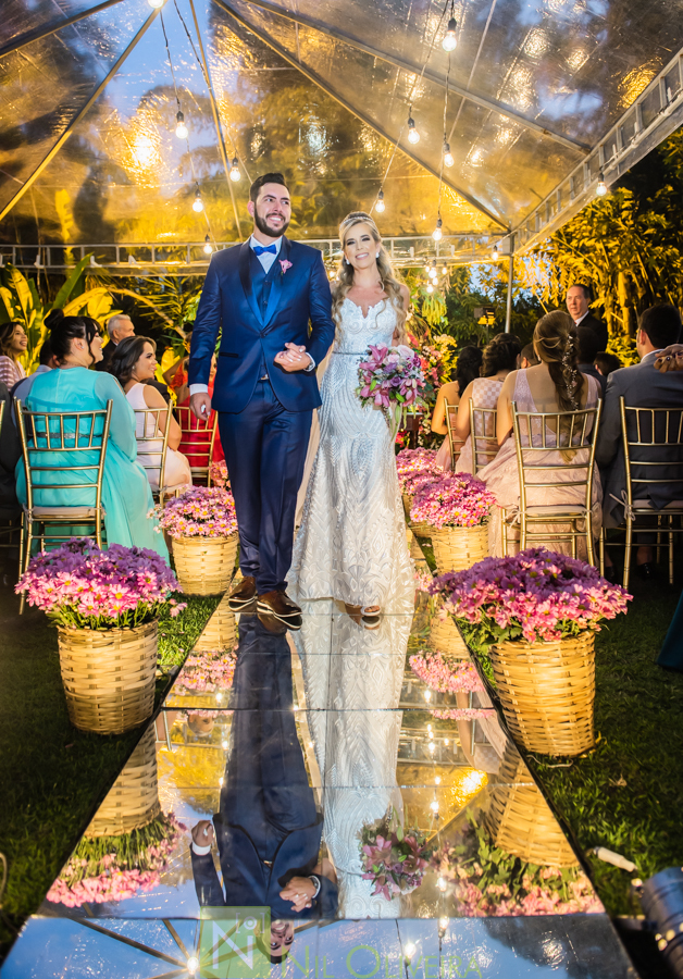 Fotógrafo de casamento Maceió, Cerimônia e Recepção Espaço Agenda, Decoração Isis Reis Decor, Vivi Araújo Assessoria, Flores mais Buquê, Vestido da Noiva I Love Vestidos, Buffet Ana Costas, Música para Casamentos Grupo Pra Sonhar, Sowbar Itinerante