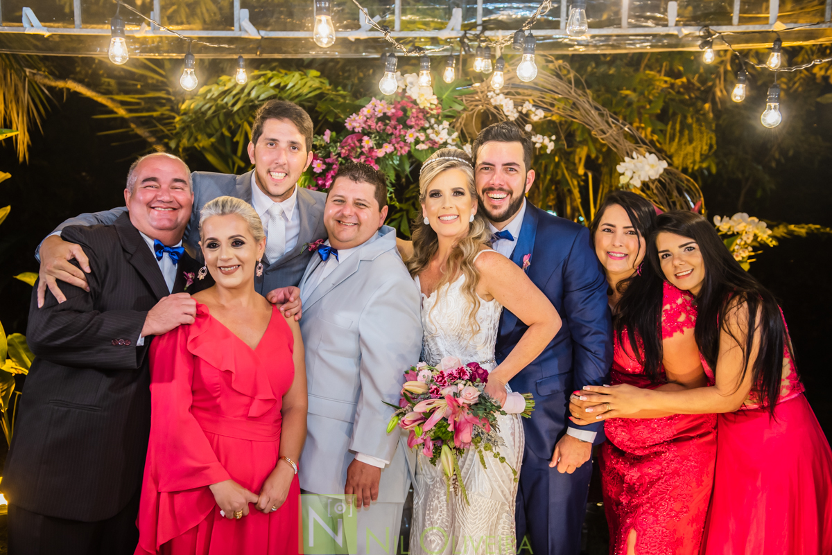 Fotógrafo de casamento Maceió, Cerimônia e Recepção Espaço Agenda, Decoração Isis Reis Decor, Vivi Araújo Assessoria, Flores mais Buquê, Vestido da Noiva I Love Vestidos, Buffet Ana Costas, Música para Casamentos Grupo Pra Sonhar, Sowbar Itinerante