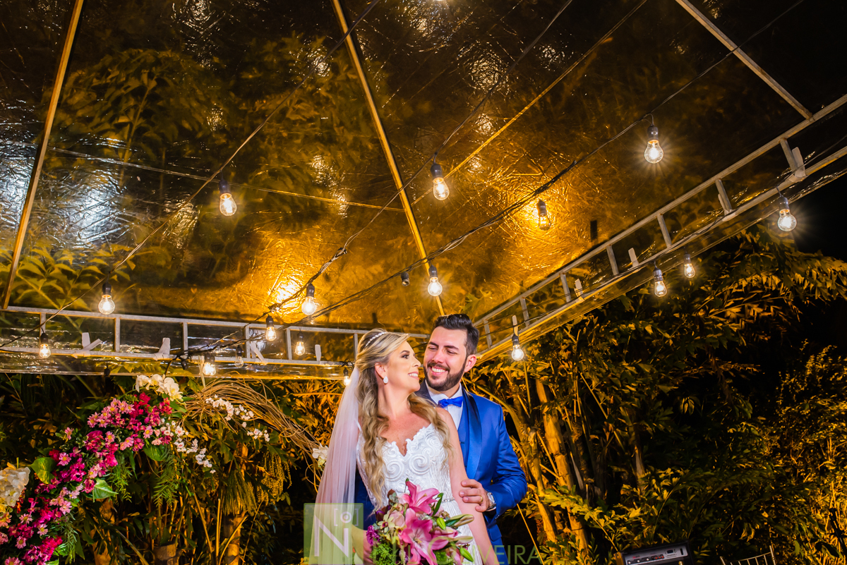 Fotógrafo de casamento Maceió, Cerimônia e Recepção Espaço Agenda, Decoração Isis Reis Decor, Vivi Araújo Assessoria, Flores mais Buquê, Vestido da Noiva I Love Vestidos, Buffet Ana Costas, Música para Casamentos Grupo Pra Sonhar, Sowbar Itinerante