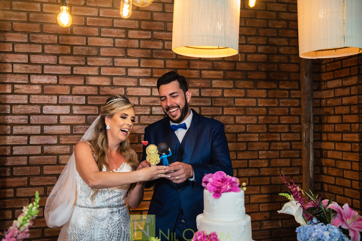 Fotógrafo de casamento Maceió, Cerimônia e Recepção Espaço Agenda, Decoração Isis Reis Decor, Vivi Araújo Assessoria, Flores mais Buquê, Vestido da Noiva I Love Vestidos, Buffet Ana Costas, Música para Casamentos Grupo Pra Sonhar, Sowbar Itinerante