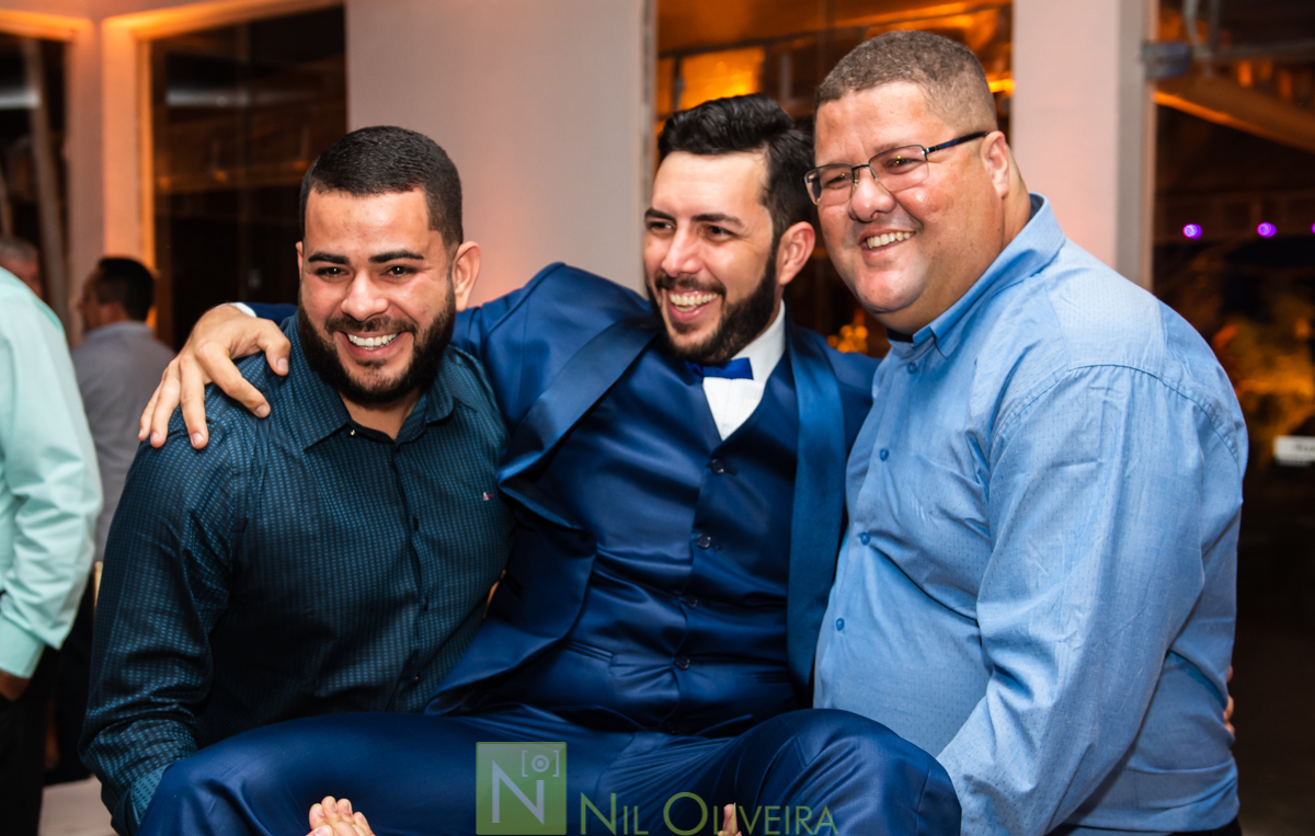 Fotógrafo de casamento Maceió, Cerimônia e Recepção Espaço Agenda, Decoração Isis Reis Decor, Vivi Araújo Assessoria, Flores mais Buquê, Vestido da Noiva I Love Vestidos, Buffet Ana Costas, Música para Casamentos Grupo Pra Sonhar, Sowbar Itinerante