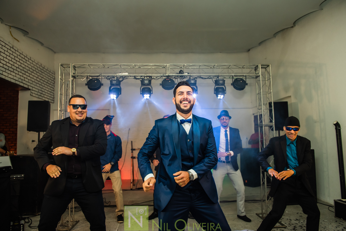 Fotógrafo de casamento Maceió, Cerimônia e Recepção Espaço Agenda, Decoração Isis Reis Decor, Vivi Araújo Assessoria, Flores mais Buquê, Vestido da Noiva I Love Vestidos, Buffet Ana Costas, Música para Casamentos Grupo Pra Sonhar, Sowbar Itinerante