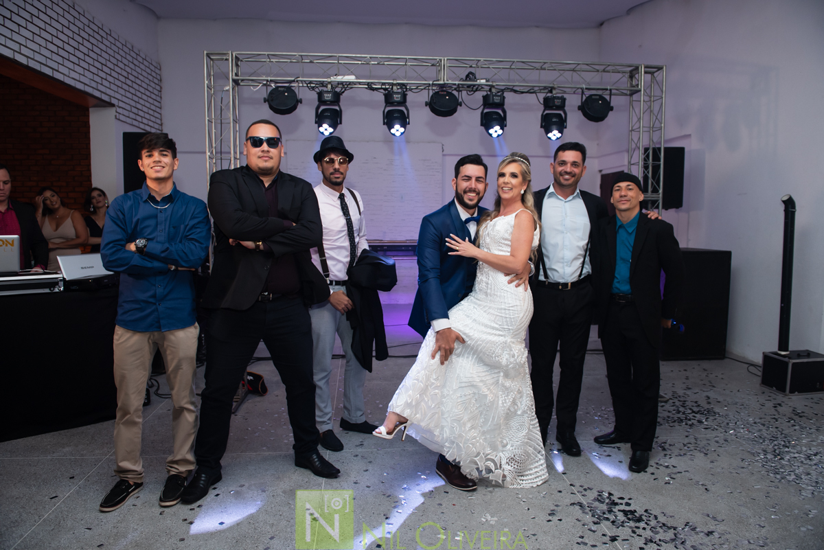 Fotógrafo de casamento Maceió, Cerimônia e Recepção Espaço Agenda, Decoração Isis Reis Decor, Vivi Araújo Assessoria, Flores mais Buquê, Vestido da Noiva I Love Vestidos, Buffet Ana Costas, Música para Casamentos Grupo Pra Sonhar, Sowbar Itinerante