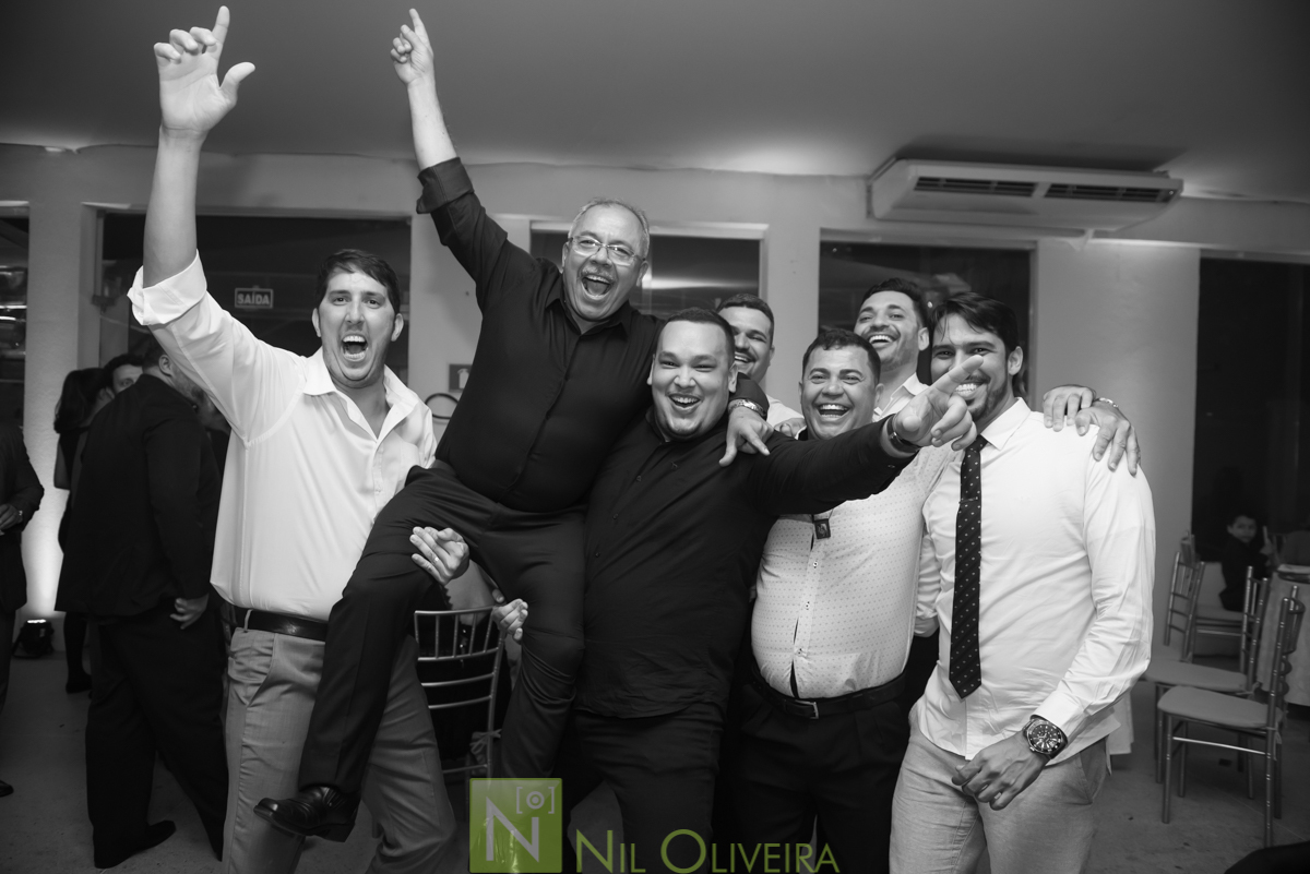 Fotógrafo de casamento Maceió, Cerimônia e Recepção Espaço Agenda, Decoração Isis Reis Decor, Vivi Araújo Assessoria, Flores mais Buquê, Vestido da Noiva I Love Vestidos, Buffet Ana Costas, Música para Casamentos Grupo Pra Sonhar, Sowbar Itinerante