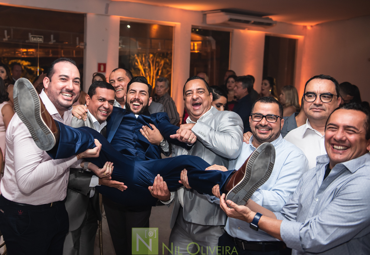 Fotógrafo de casamento Maceió, Cerimônia e Recepção Espaço Agenda, Decoração Isis Reis Decor, Vivi Araújo Assessoria, Flores mais Buquê, Vestido da Noiva I Love Vestidos, Buffet Ana Costas, Música para Casamentos Grupo Pra Sonhar, Sowbar Itinerante