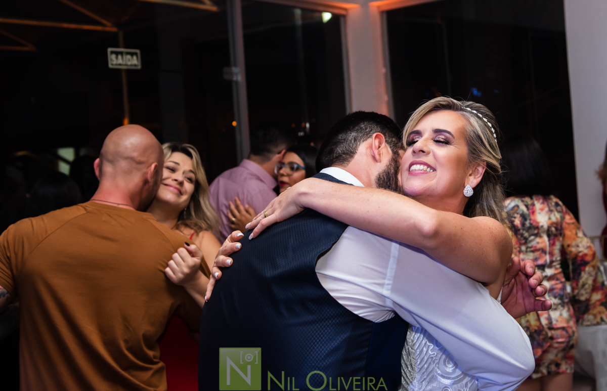 Fotógrafo de casamento Maceió, Cerimônia e Recepção Espaço Agenda, Decoração Isis Reis Decor, Vivi Araújo Assessoria, Flores mais Buquê, Vestido da Noiva I Love Vestidos, Buffet Ana Costas, Música para Casamentos Grupo Pra Sonhar, Sowbar Itinerante