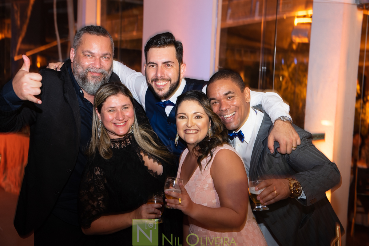 Fotógrafo de casamento Maceió, Cerimônia e Recepção Espaço Agenda, Decoração Isis Reis Decor, Vivi Araújo Assessoria, Flores mais Buquê, Vestido da Noiva I Love Vestidos, Buffet Ana Costas, Música para Casamentos Grupo Pra Sonhar, Sowbar Itinerante