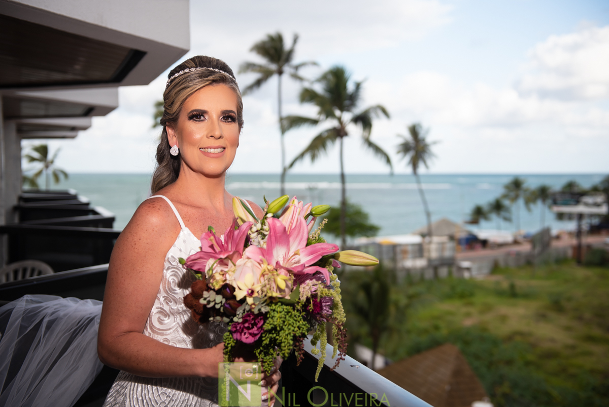 Fotógrafo de casamento Maceió, Cerimônia e Recepção Espaço Agenda, Decoração Isis Reis Decor, Vivi Araújo Assessoria, Flores mais Buquê, Vestido da Noiva I Love Vestidos, Buffet Ana Costas, Música para Casamentos Grupo Pra Sonhar, Sowbar Itinerante