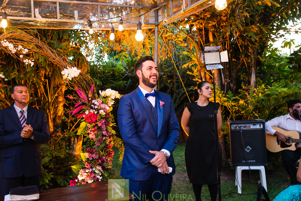 Fotógrafo de casamento Maceió, Cerimônia e Recepção Espaço Agenda, Decoração Isis Reis Decor, Vivi Araújo Assessoria, Flores mais Buquê, Vestido da Noiva I Love Vestidos, Buffet Ana Costas, Música para Casamentos Grupo Pra Sonhar, Sowbar Itinerante