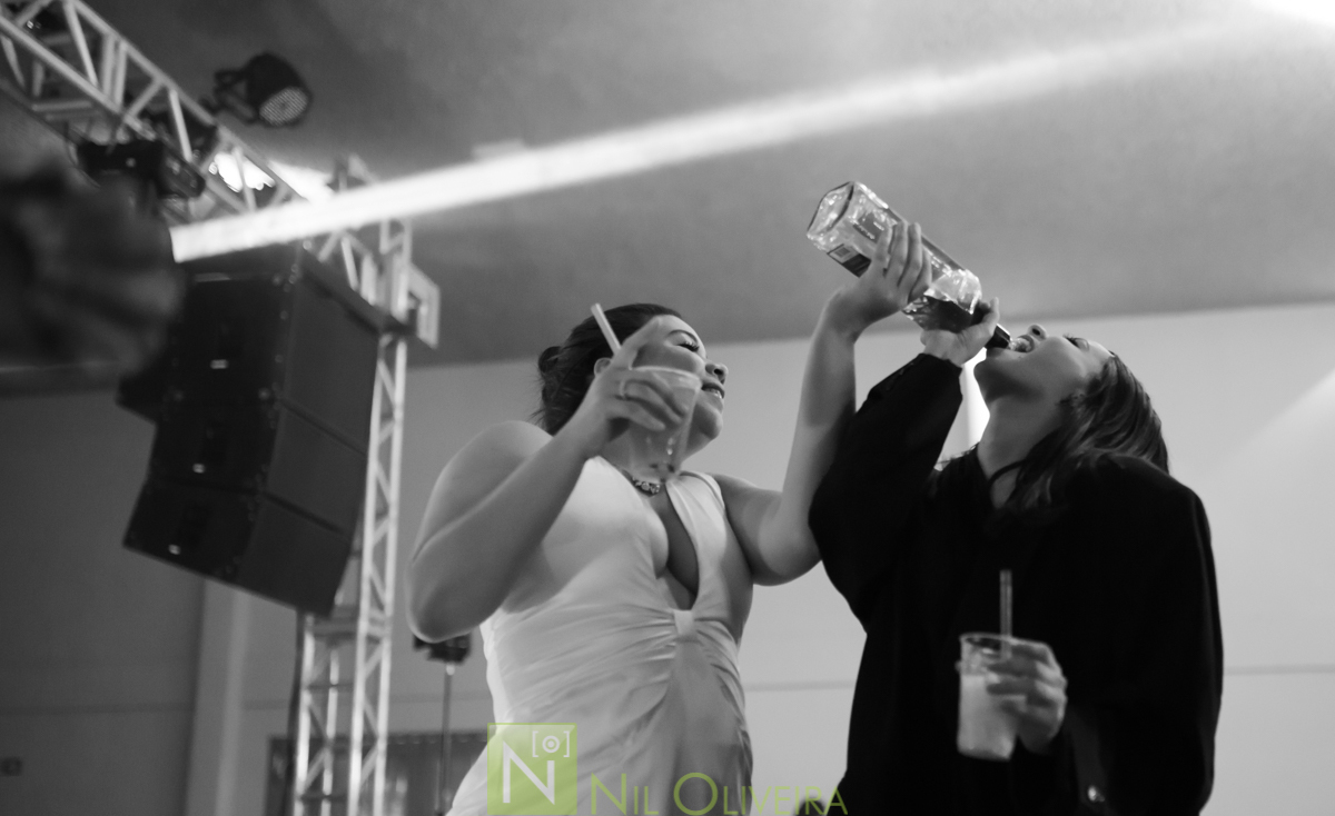 Recepção: Chez Marie, Rec Cerimonial, Decoração Jackson Júnior e Geraldo Barros, Cicero bolos Artísticos, Bem Casados Niedja Belo, Caipfruta Drinks, Locatto Móveis, Star Iluminação Cênica, Jambo Bebidas, Neide Freire, Make Luana Souza, Penteados da Deyse,