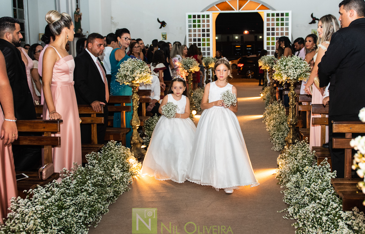 Recepção: Chez Marie, Rec Cerimonial, Decoração Jackson Júnior e Geraldo Barros, Cicero bolos Artísticos, Bem Casados Niedja Belo, Caipfruta Drinks, Locatto Móveis, Star Iluminação Cênica, Jambo Bebidas, Neide Freire, Make Luana Souza, Penteados da Deyse,