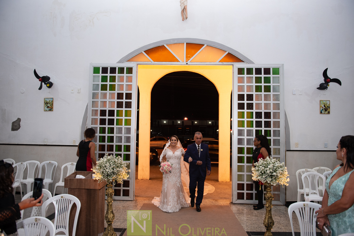 Recepção: Chez Marie, Rec Cerimonial, Decoração Jackson Júnior e Geraldo Barros, Cicero bolos Artísticos, Bem Casados Niedja Belo, Caipfruta Drinks, Locatto Móveis, Star Iluminação Cênica, Jambo Bebidas, Neide Freire, Make Luana Souza, Penteados da Deyse,