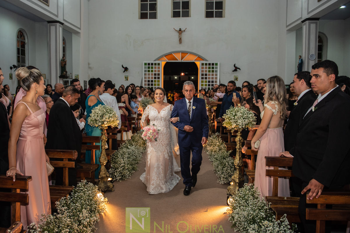 Recepção: Chez Marie, Rec Cerimonial, Decoração Jackson Júnior e Geraldo Barros, Cicero bolos Artísticos, Bem Casados Niedja Belo, Caipfruta Drinks, Locatto Móveis, Star Iluminação Cênica, Jambo Bebidas, Neide Freire, Make Luana Souza, Penteados da Deyse,