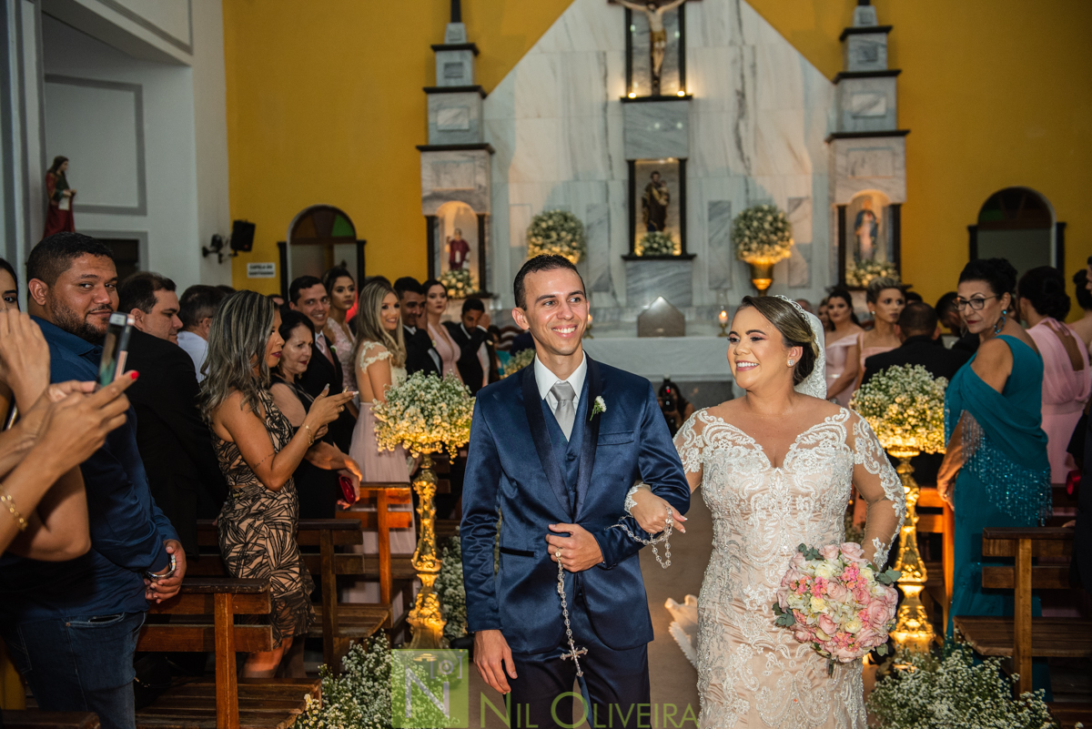 Recepção: Chez Marie, Rec Cerimonial, Decoração Jackson Júnior e Geraldo Barros, Cicero bolos Artísticos, Bem Casados Niedja Belo, Caipfruta Drinks, Locatto Móveis, Star Iluminação Cênica, Jambo Bebidas, Neide Freire, Make Luana Souza, Penteados da Deyse,